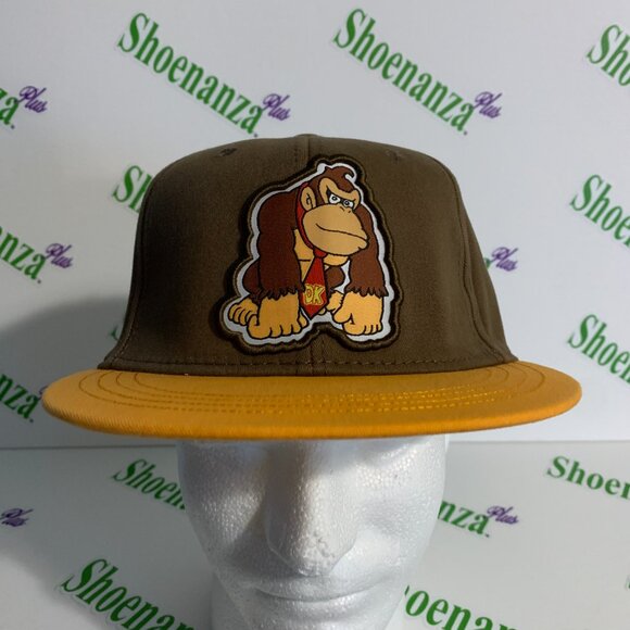 Flatbill Flex Hat Nintendo Super Mario Bros. Donkey Kong Fitted Cap S / M - Picture 1 of 6